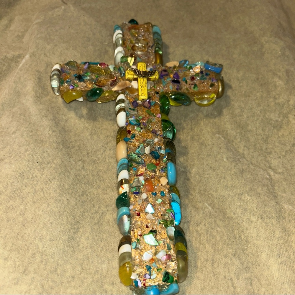 ♻️Recycked Coloful Glass Cross Art Piece♻️